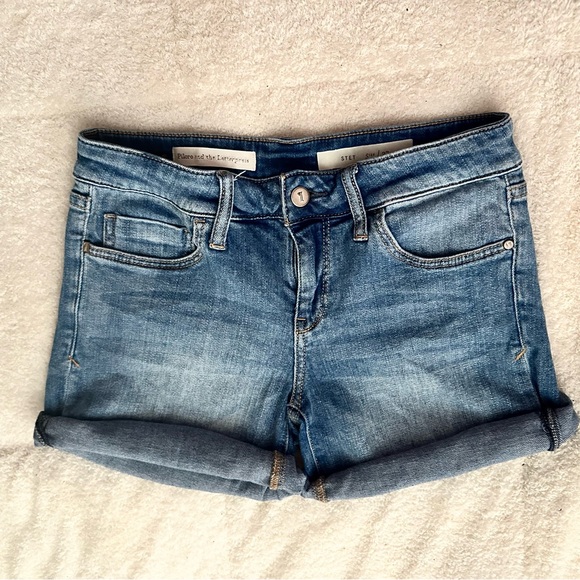 Pilcro and the Letterpress “Stet” Roll Up Shorts | Light Blue Denim | Sz:27 - Picture 4 of 16